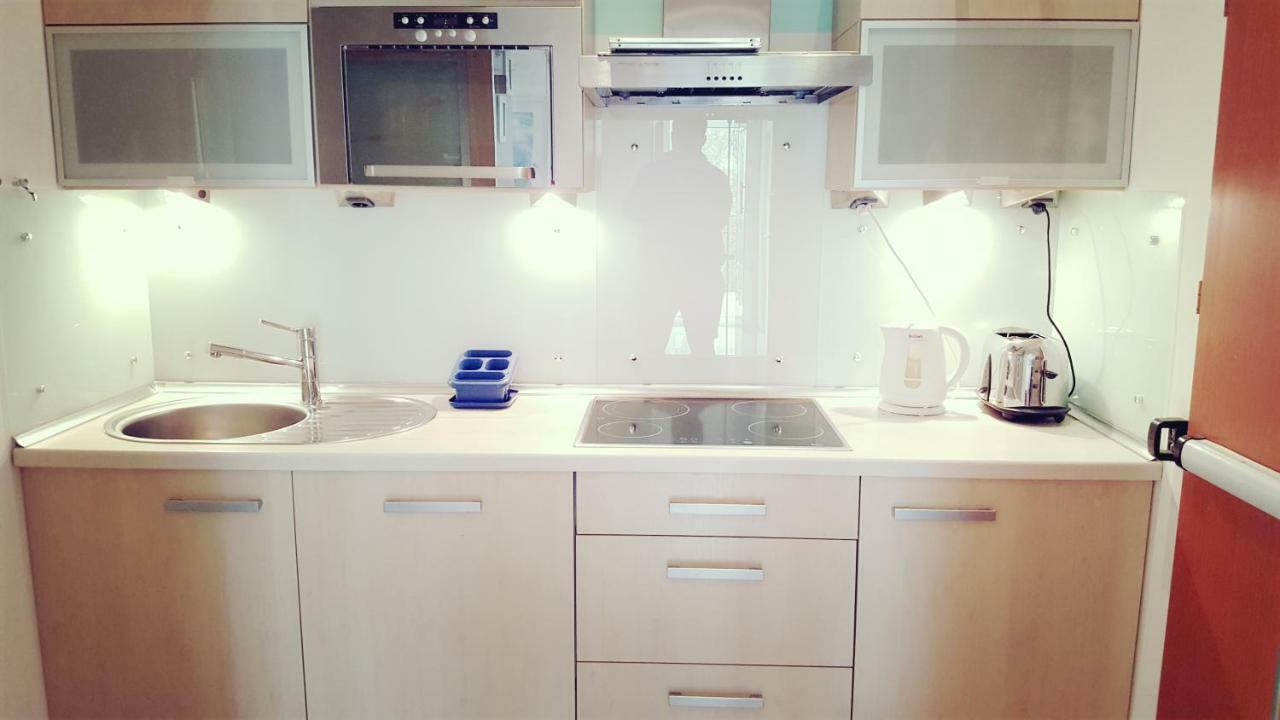 Cecylia Apartment *
